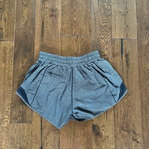 Lululemon Hotty Hot Shorts Size 2
